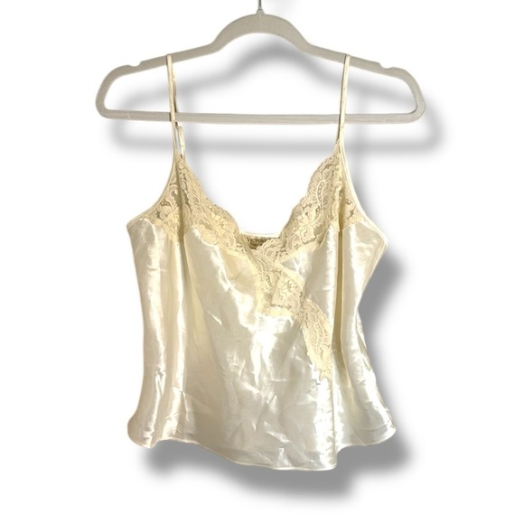 Vintage Victoria’s Secret Gold Label White Cream Lace Tank Size Medium Bridal - Picture 1 of 5